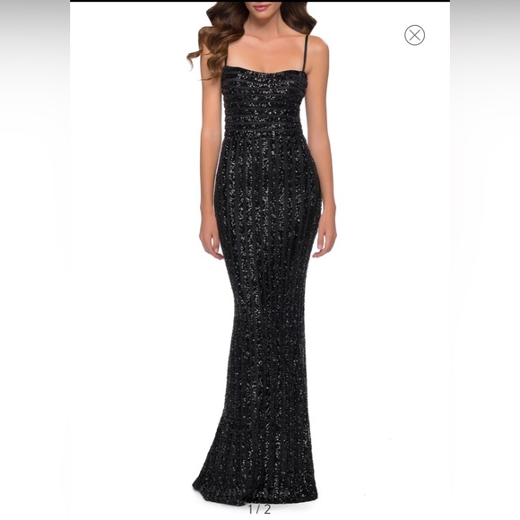 La Femme Simple & Elegant black on black striped gown! Beautiful!🖤🖤 - Picture 9 of 12